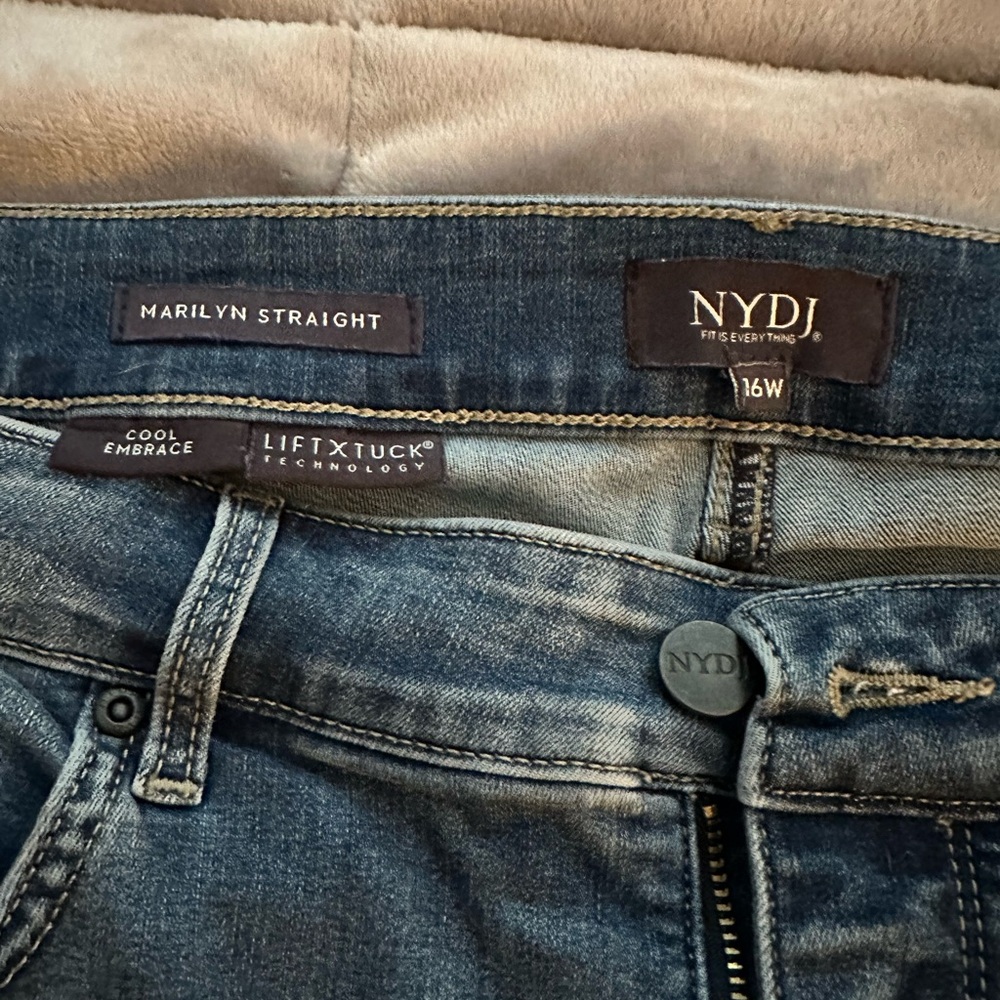 NYDJ Marilyn Straight Jeans - Blue